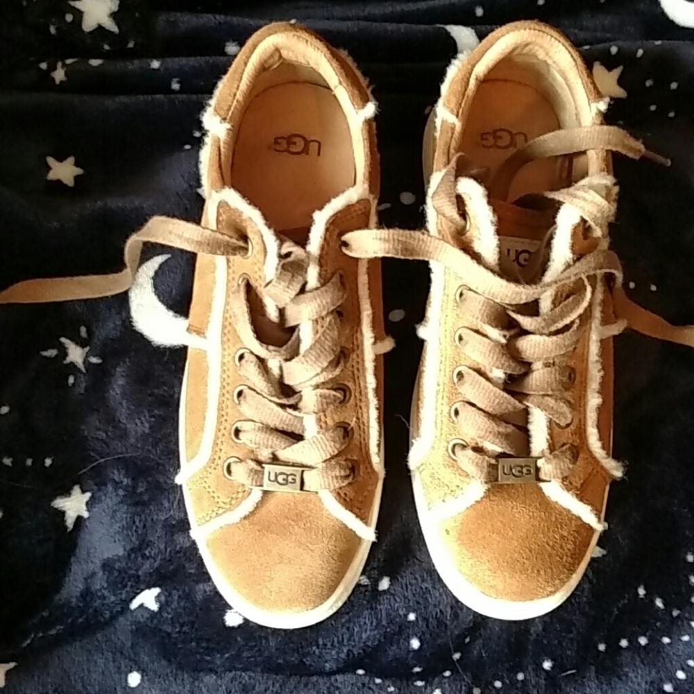 Ugg sneakers worn once.